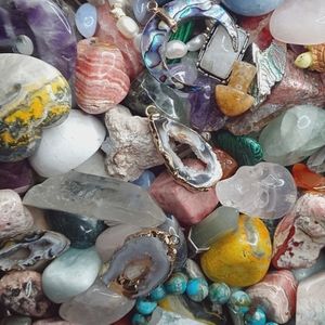 MoonnQuartz Abalone Mystery Scoop (Confetti) 🎉